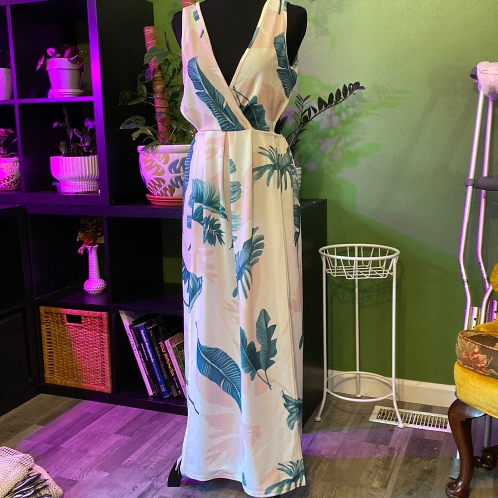 High slit cut out maxi dress